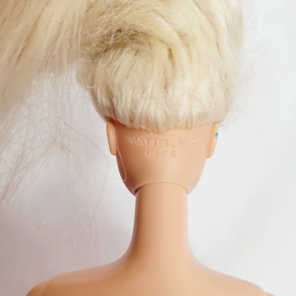 Vintage 1991 Totally Hair Blonde Barbie + Accessories *hair is cut* - Picture 10 of 15